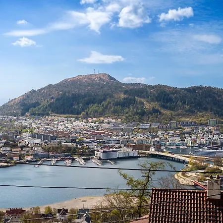 Villa Amazing View - 5 Bedrooms - New House - Modern And Exclusive Bergen