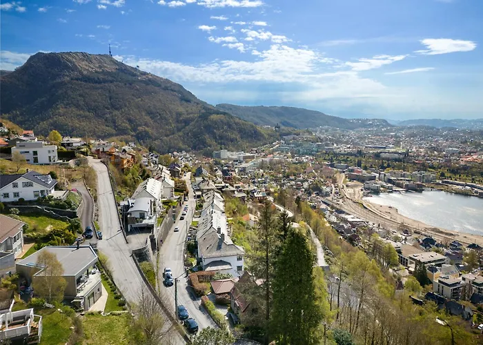 Amazing View - 5 Bedrooms - New House - Modern And Exclusive Villaer *